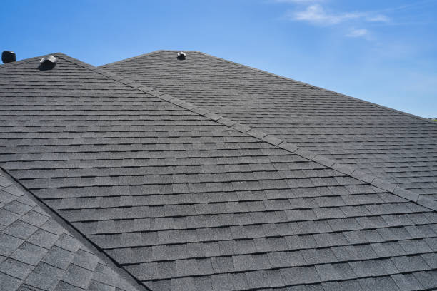 Best Roof Maintenance and Cleaning  in Golden Hills, CA